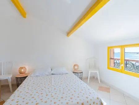 Superbe Pavillon à Gruissan avec Terrasse sur Plage, 2 Chambres, Parking et Wifi - Photo 2