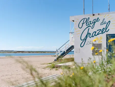 Superbe Pavillon à Gruissan avec Terrasse sur Plage, 2 Chambres, Parking et Wifi - Photo 7