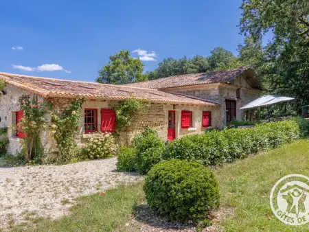 Maison charmante près de Montreuil Bellay avec Wifi et Animaux admis - Photo 1