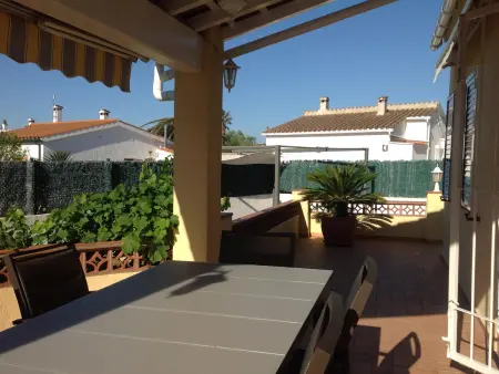 Maison à Sant Pere Pescador : Clim, Piscine, BBQ, WiFi, Garage - Idéale pour Familles - Photo 2