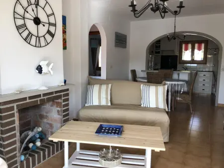 Maison à Sant Pere Pescador : Clim, Piscine, BBQ, WiFi, Garage - Idéale pour Familles - Photo 3