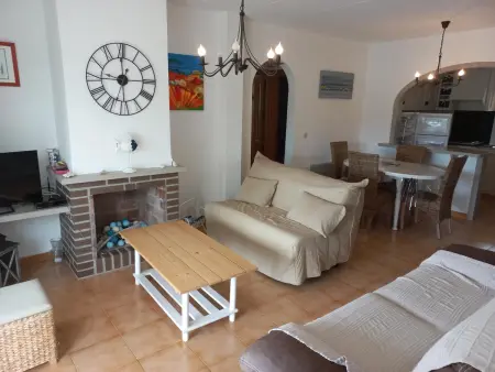 Maison à Sant Pere Pescador : Clim, Piscine, BBQ, WiFi, Garage - Idéale pour Familles - Photo 5