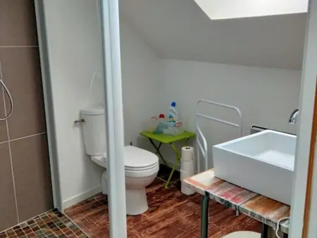 Maison rénovée avec goût, proche plage et marché, 6 couchages, terrasse, Wi-Fi, non fumeur - Photo 13