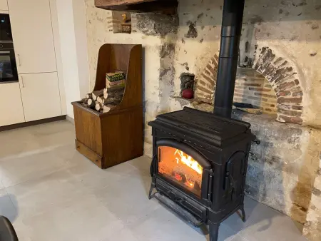 Gîte de charme près du Mans, tout équipé avec espace extérieur, garage, et confort moderne - Photo 4