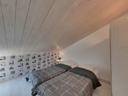Maison rénovée avec piscine, jardin clos et terrasse, à 5 min de la plage et des commerces - Photo 6
