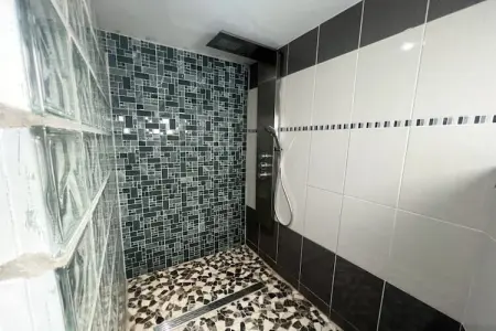 Magnifique maison de vacances pour 10 adultes avec pscine intérieure  Sauna Bains à remous et  Hamam, Maison de vacances à Verviers avec sauna - Photo 15