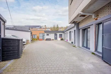 Magnifique maison de vacances pour 10 adultes avec pscine intérieure  Sauna Bains à remous et  Hamam, Maison de vacances à Verviers avec sauna - Photo 21