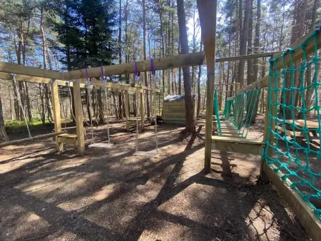 Lodge familial avec jacuzzi privatif, accès piscine et nombreuses activités au bord du golf - Photo 15