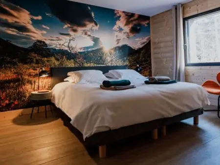 Golf, Bain à Remous, Piscine et Activités Ludiques : Lodge de Luxe pour 4 Adultes + 2 Enfants - Photo 12