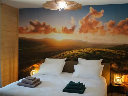 Évasion luxueuse avec spa privatif, golf et activités pour tous au Chambon-sur-Lignon - Photo 5