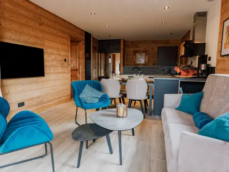 Lodge avec bain à remous privatif, piscine, salle de sport et aire de jeux au bord du golf de Chambon - Photo 6