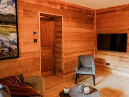 Lodge avec bain à remous privatif, proche du golf et piscine réservée - Confort et activités garanties - Photo 1