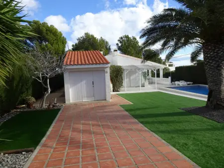 Villa avec Piscine, Proche Mer et Plages, Idéale pour Familles, Costa Dorada - Photo 3