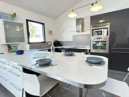 Maison calme avec jardin clos, 800m plage - 2 chambres, BBQ, parking privé, Wifi - Photo 6
