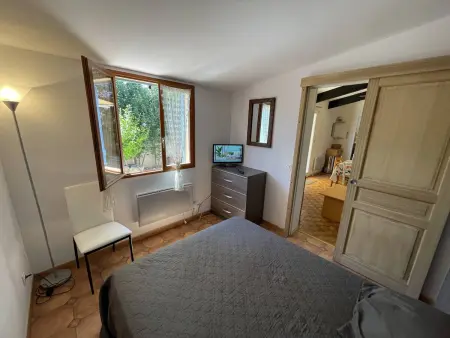 Charmant Pavillon T2 Cabine, 6 Couchages, Cour Privée, Piscine, Parking, Proche Plage - St Cyprien - Photo 8