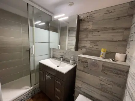 Charmant Pavillon T2 Cabine, 6 Couchages, Cour Privée, Piscine, Parking, Proche Plage - St Cyprien - Photo 15