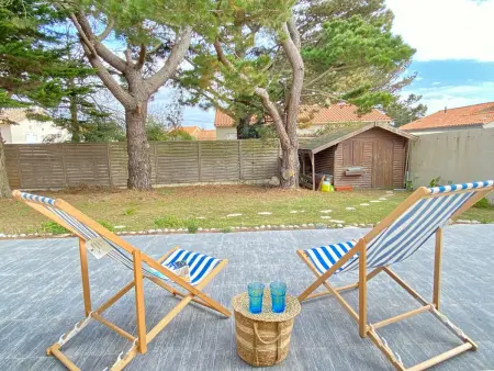 Maison Rénovée: 300m de la Mer, Terrasse, Jardin, WIFI, Animaux Ok - Photo 1