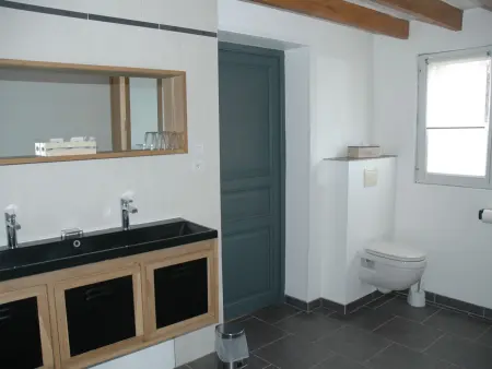 Gîte cosy près du Mans avec jardin, piscine et parking, idéal pour 4 pers. - Photo 6