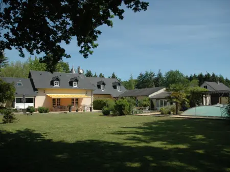 Gîte cosy près du Mans avec jardin, piscine et parking, idéal pour 4 pers. - Photo 24