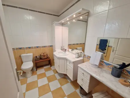 Villa avec Piscine à 15 min de La Rochelle, Proche Plages et Commerces - Photo 18