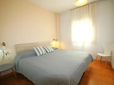 Appartement avec Terrasse et Climatisation, Proche Plage - Photo 11
