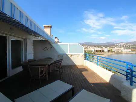 Appartement avec Terrasse et Climatisation, Proche Plage - Photo 30
