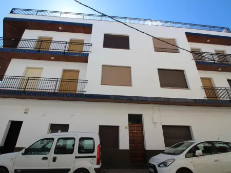 Penthouse central avec grande terrasse à 100m de la plage et WIFI - Photo 11
