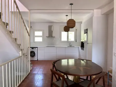 Maison spacieuse avec piscine et parking à Llançà - Photo 5