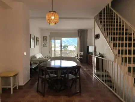 Maison spacieuse avec piscine et parking à Llançà - Photo 6