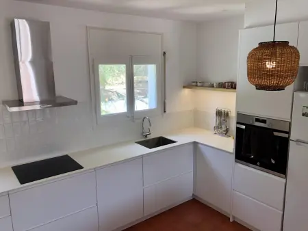 Maison spacieuse avec piscine et parking à Llançà - Photo 10