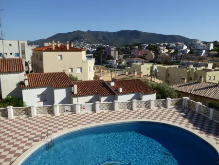 Maison spacieuse avec piscine et parking à Llançà - Photo 18