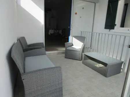 Maison calme proche centre-ville, 3 chambres, jardin, 1,2 km de la plage - Saint-Gilles-Croix-de-Vie - Photo 4