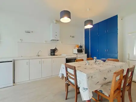 Maison calme proche centre-ville, 3 chambres, jardin, 1,2 km de la plage - Saint-Gilles-Croix-de-Vie - Photo 7
