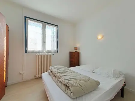 Maison calme proche centre-ville, 3 chambres, jardin, 1,2 km de la plage - Saint-Gilles-Croix-de-Vie - Photo 15