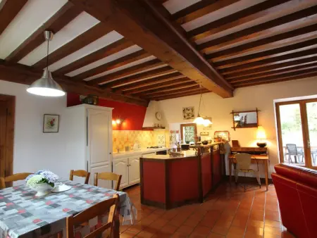 Gîte Charmant à Théville avec Cheminée et Jardin Clôturé - Photo 3