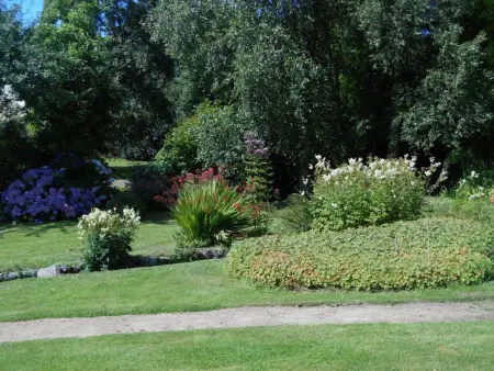Gîte Charmant à Théville avec Cheminée et Jardin Clôturé - Photo 27