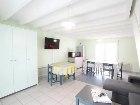 Gîte mitoyen proche mer avec jardin et animaux acceptés - Photo 1