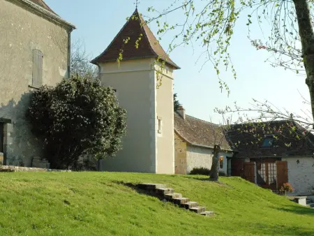 Charmante demeure du 17e en Touraine avec piscine privative - Photo 4