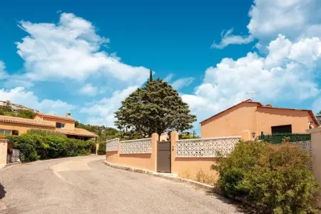 VILLA JEN'UKA, Villa à Callian avec piscine chauffée et golf - Photo 7
