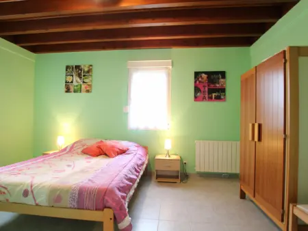 Maison mitoyenne à Surtainville: 4 chambres, proximité mer, animaux acceptés - Photo 6