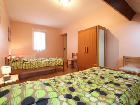 Maison mitoyenne à Surtainville: 4 chambres, proximité mer, animaux acceptés - Photo 12