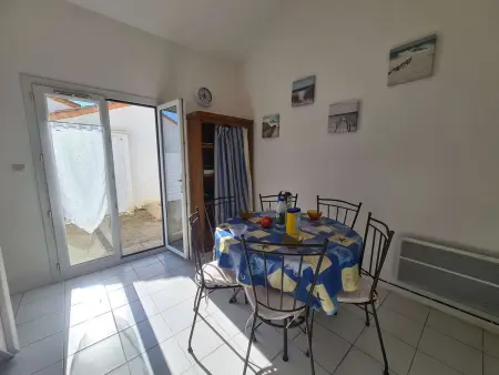Maison 2 pièces avec mezzanine, à 400m de la plage, parking, jardin privé, 6 couchages - Saint-Hilaire-de-Riez - Photo 3