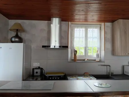 Charmante maison en pierre, proche plage, jardin clos, animaux acceptés, services en option - Photo 3