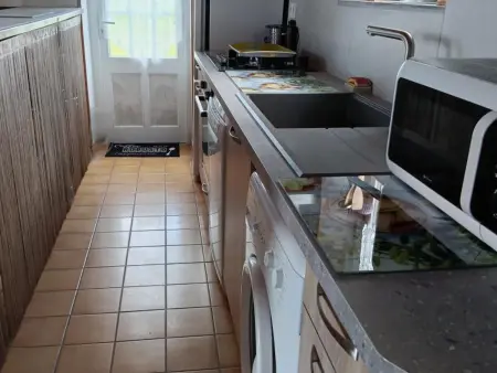 Charmante maison en pierre, proche plage, jardin clos, animaux acceptés, services en option - Photo 6