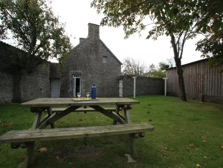 Charmante maison en pierre, proche plage, jardin clos, animaux acceptés, services en option - Photo 14