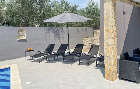 Maison 6 personnes à Liznjan - Photo 1