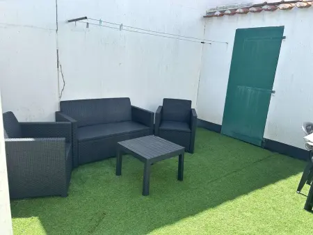 Maison familiale proche mer avec piscine, tennis, patio et parking - 6 couchages - Photo 17