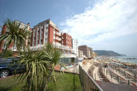 Residence Stella Maris-3 PAX Sea view-M3VM, Directement sur la plage : Résidence Stella Maris à Pietra Ligure - Photo 12
