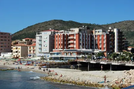 Residence Stella Maris-3 PAX Sea view-M3VM, Directement sur la plage : Résidence Stella Maris à Pietra Ligure - Photo 13