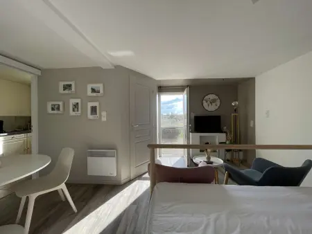Maison à Saint-Remèze avec Piscine, 8 Pers, Animaux Acceptés, Jardin 2000m² et Studio Indépendant - Photo 16